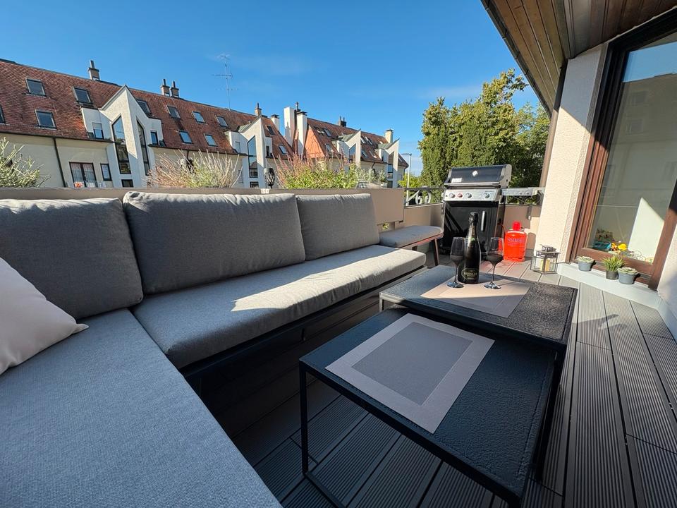 Thumbnail-Großzügige 4,5-Zimmer Wohnung mit 4 Balkonen in Weilimdorf