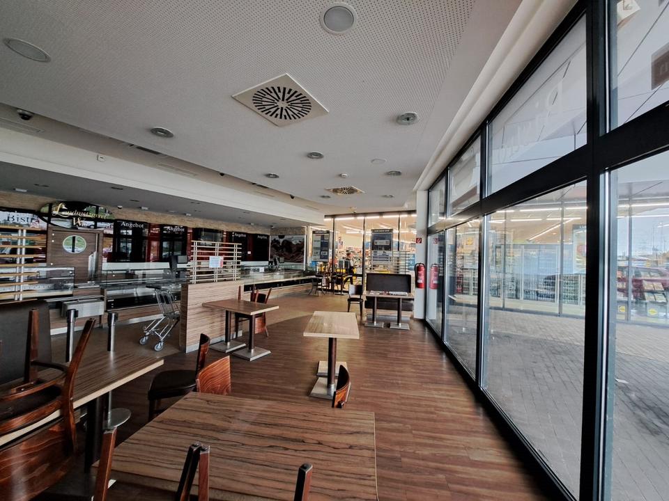 Thumbnail-Gewerbefläche (ca. 164 m²) in MünchbergGewerbegebiet - direkt an der A9 - erweiterbare Fläche