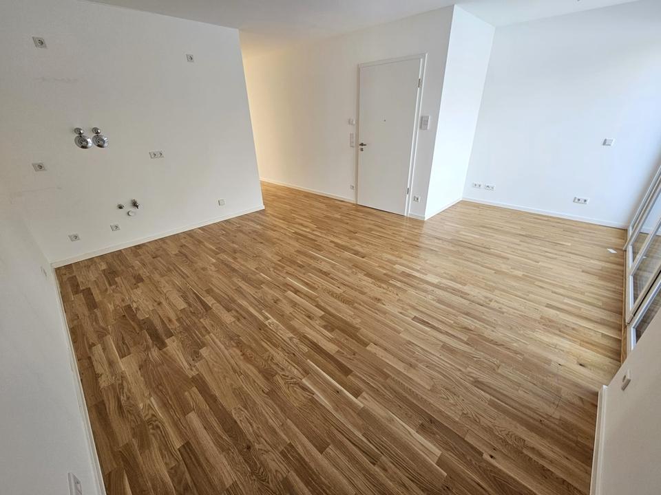 Thumbnail-Energieeffizientes Wohnen in ruhiger Lage – Hochwertige 3-Zimmerwohnung mit Balkon & Garten & SP