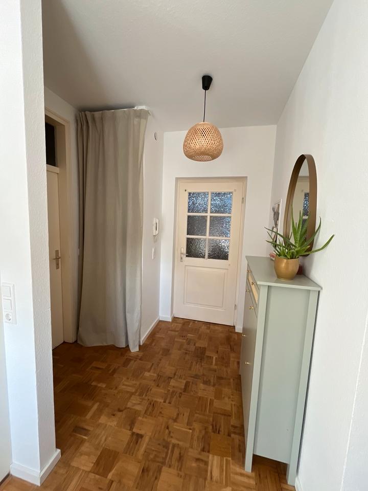 Thumbnail-Möblierte 1-Zimmer Altbauwohnung in zentraler Lage