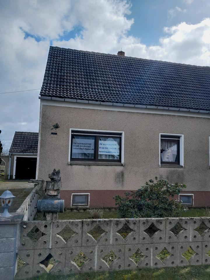 Thumbnail-Wohnen im Ort des Pfarrgartens Saxdorf, Verk. EFH mit gr. Garten