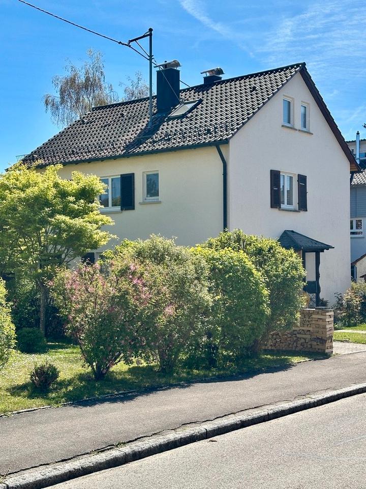 Thumbnail-Charmantes Zweifamilienhaus in begehrter Lage