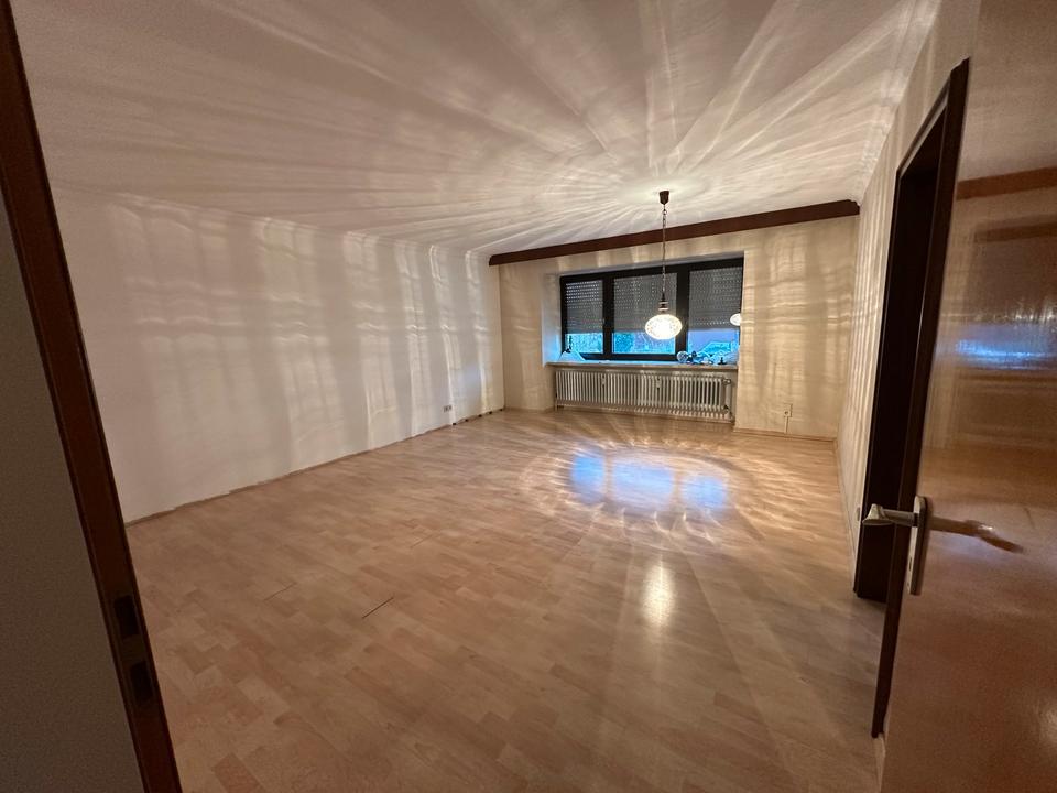 Thumbnail-5 Zimmer Wohnung inkl.EBK