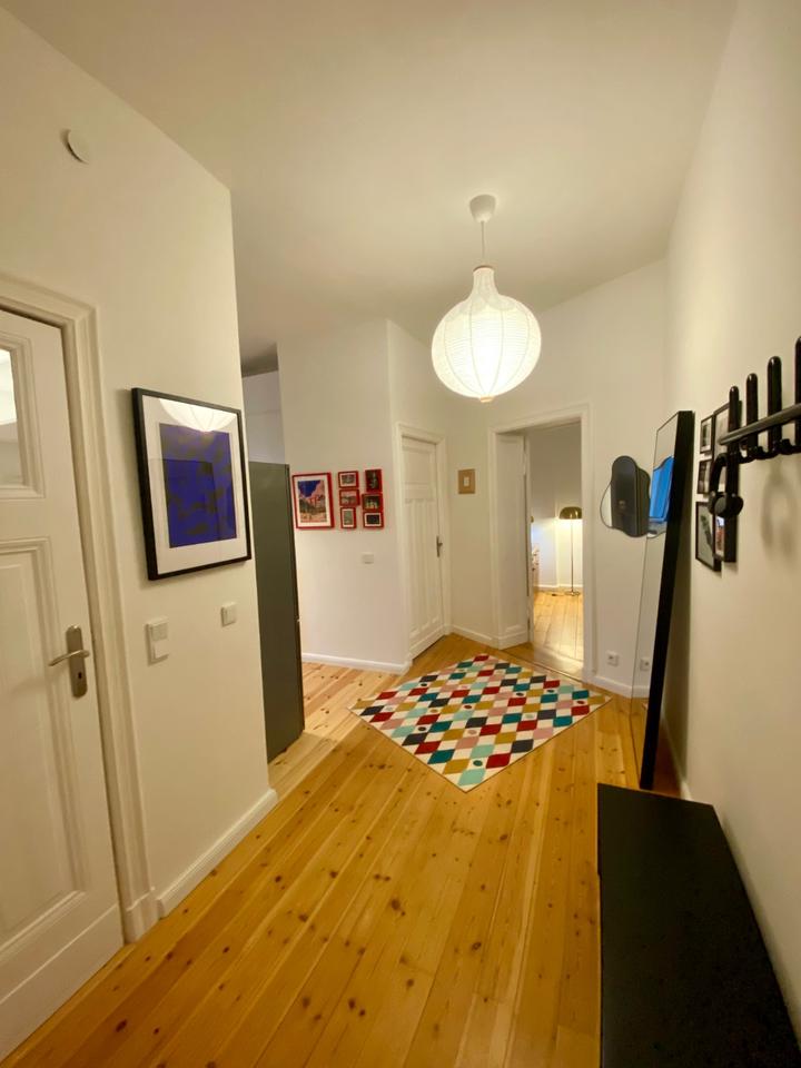 Thumbnail-Beautifully Furbished 2 Rooms Altbauwohnung