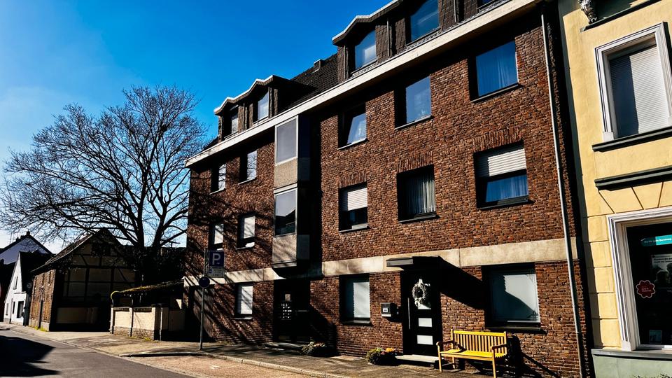 Thumbnail-Wohnung in zentraler Lage Krefeld, Bockum, 2.OG für 2 P