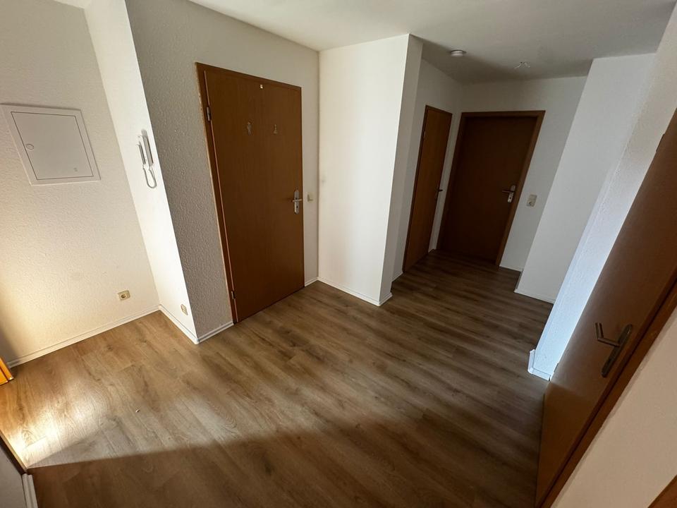 Thumbnail-Zentrumsnahe 4 Raum Wohnung mit Kaminanschluss