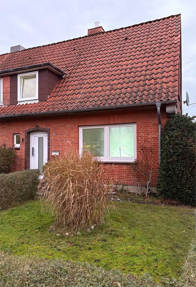 Thumbnail-Saniertes Reihenendhaus mit Garten und Garage in Heide