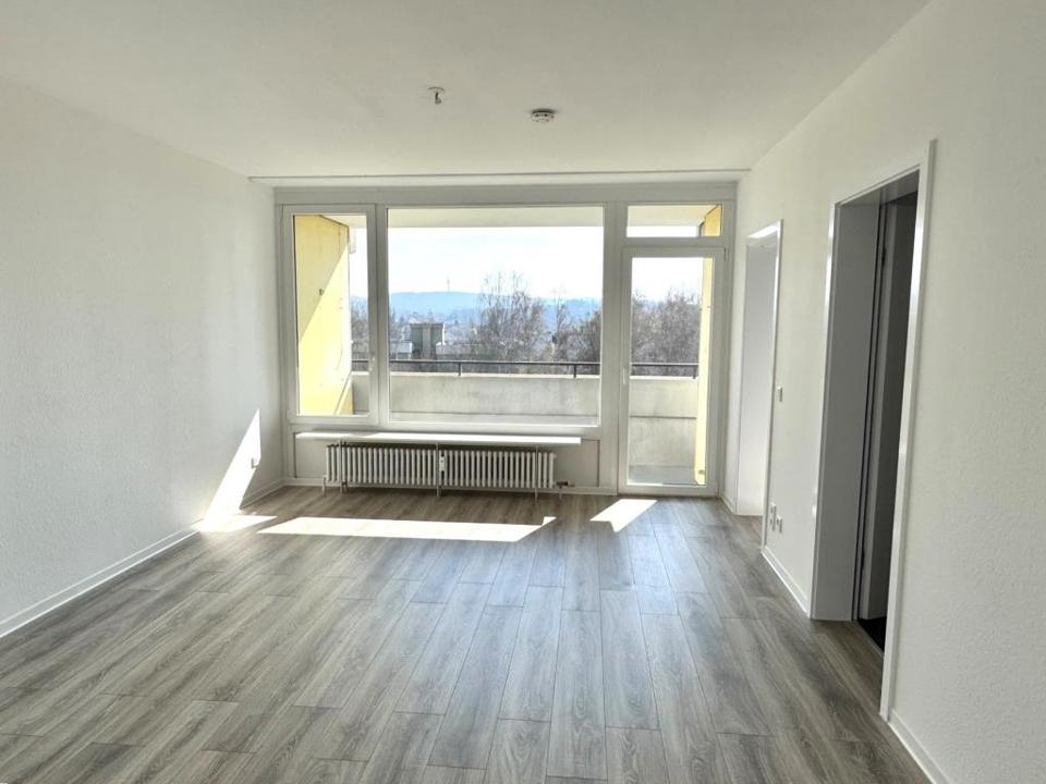 Thumbnail-* TOLLER GRUNDRISS * nur für 1 PERSON * Balkon * FRISCH RENOVIERT * nahe Merkurstraße *
