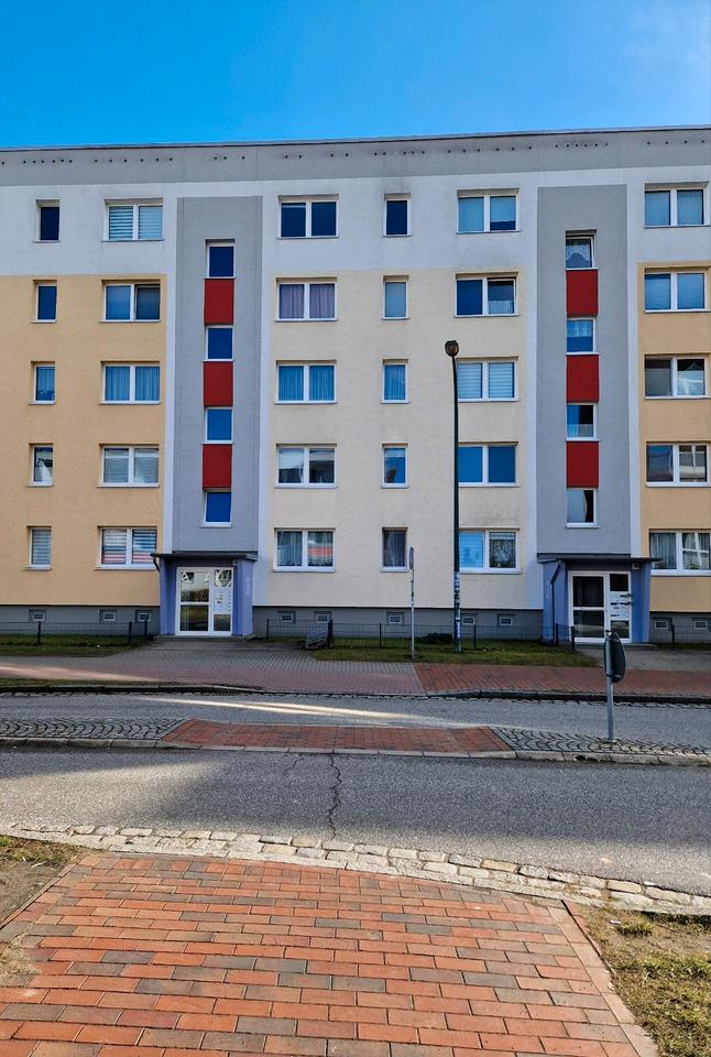 Thumbnail-Renovierte Drei-Raum-Wohnung im Zentrum Hagenows zu vermieten