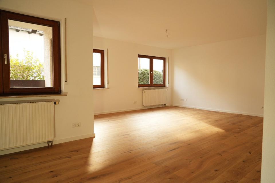 Thumbnail-Hochwertig sanierte & schön geschnittene 3-Zimmer Oberboihingen
