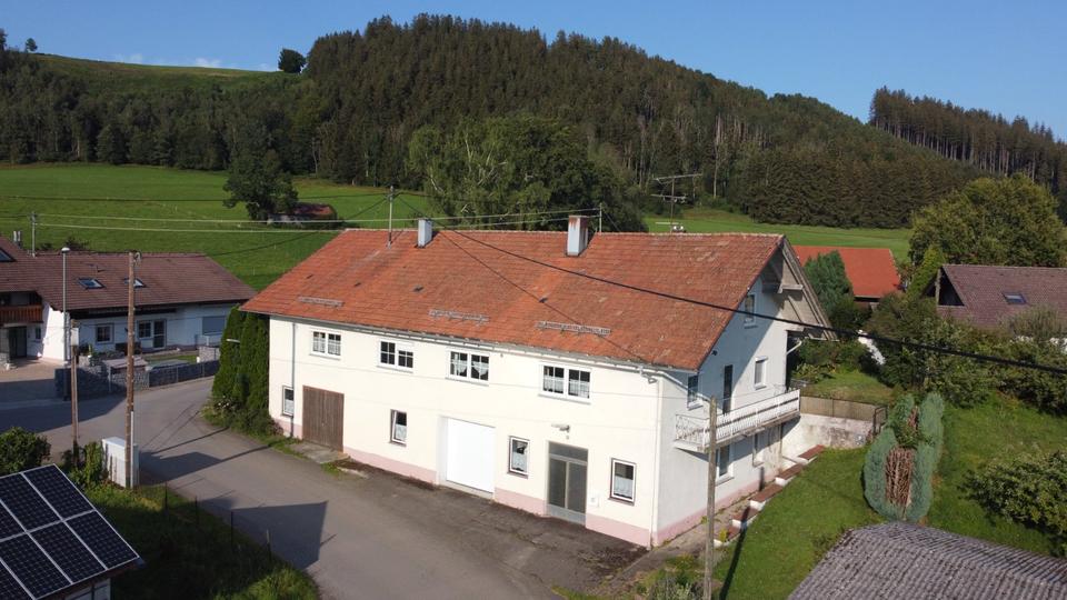 Thumbnail-Idyllisches Wohnhaus mit Werkstatt, Garten & Balkon im Oberallgäu