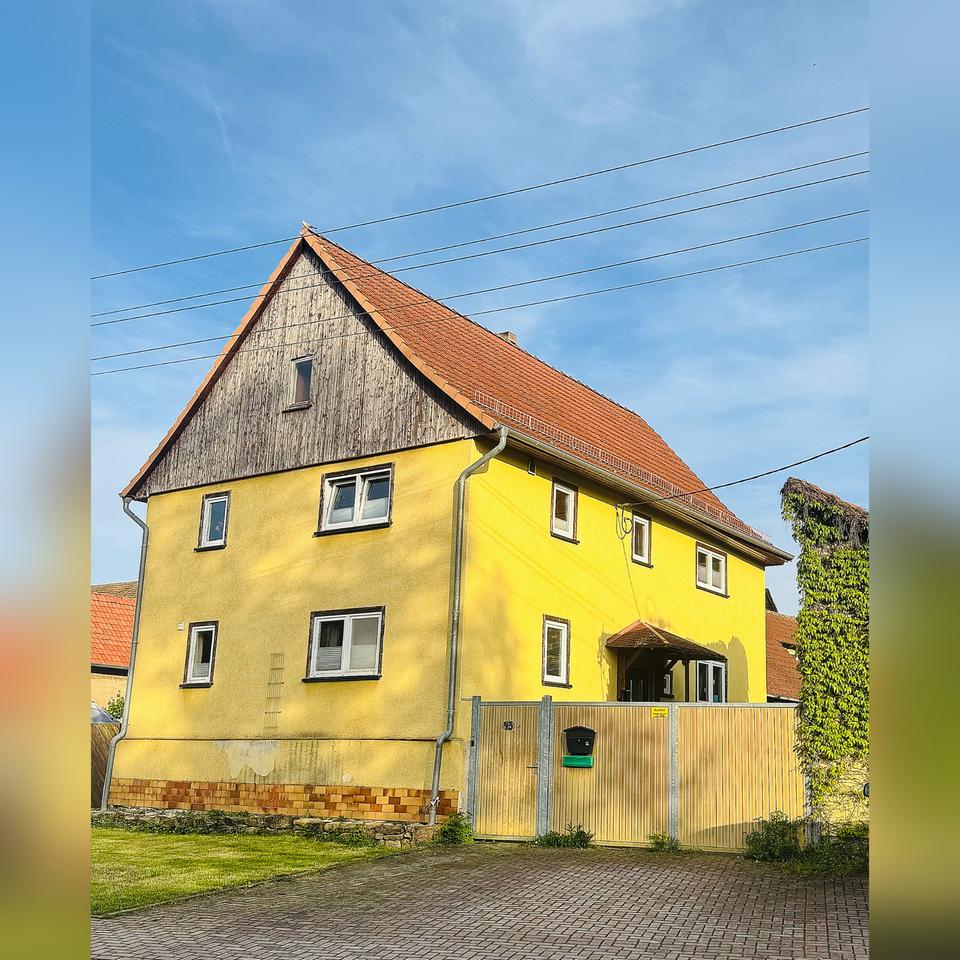 Thumbnail-Familienhaus nahe Erfurt | 175 m², modernisiert, geschützter Hof