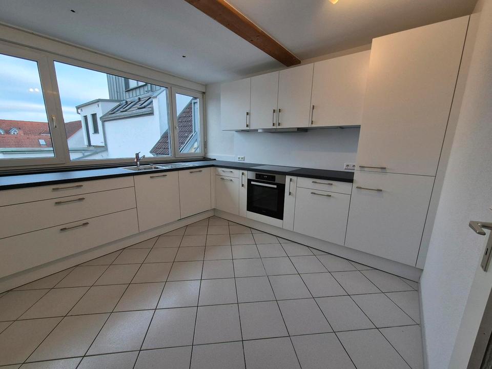 Thumbnail-Möblierte Galeriewohnung, Balkon, neue Küche