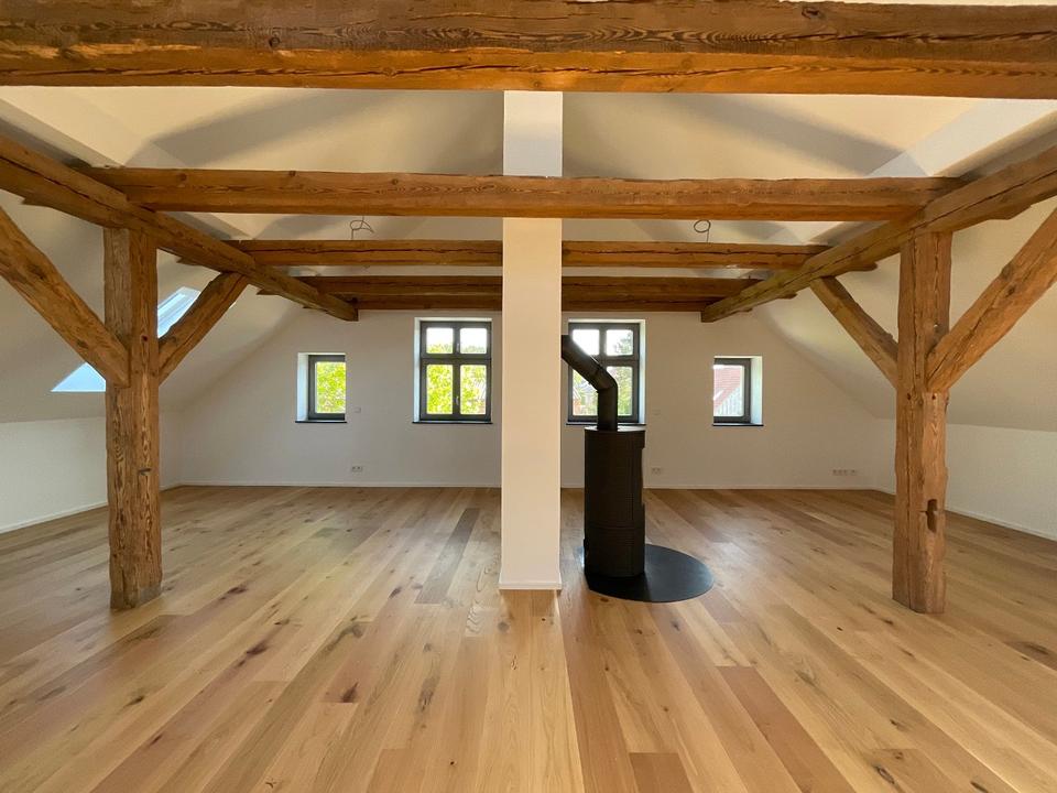 Thumbnail-Stilvoll Wohnen im Grünen: traumhafte 4-Zimmer-Wohnung mit Garten