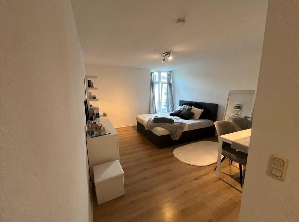 Thumbnail-ANFRAGESTOPP: 1-Zimmer Studentenwohnung direkt an der Uni