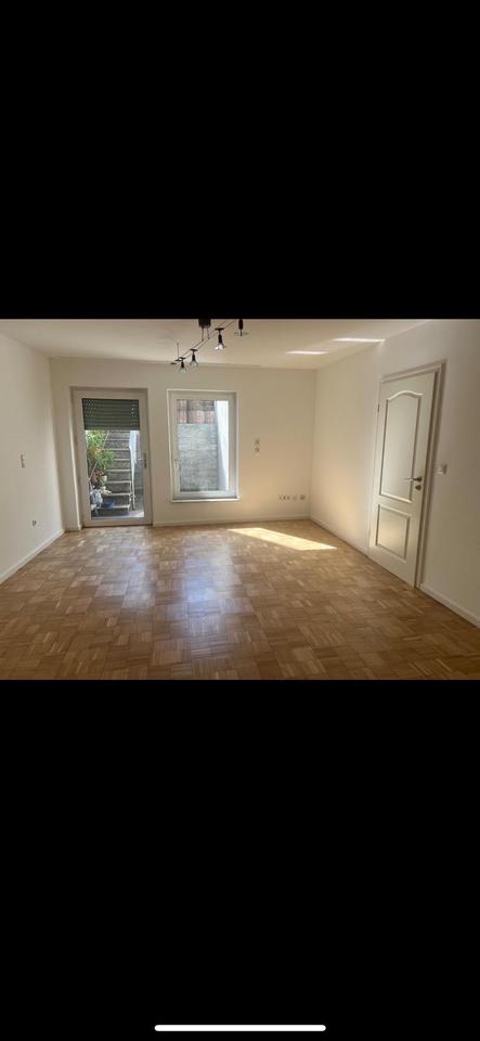 Thumbnail-3-Zimmer-Souterrainwohnung mit Terrasse