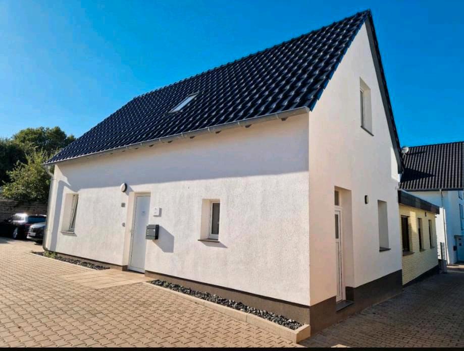 Thumbnail-Besondere Wohnung in Herford Stiftsberg,100 m², kernsaniert 2019