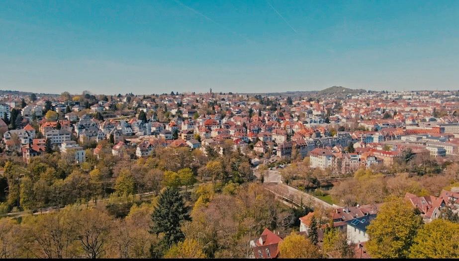 Thumbnail-Charmante 3-Zimmer-Wohnung mit Terrasse und Sauna in Villa