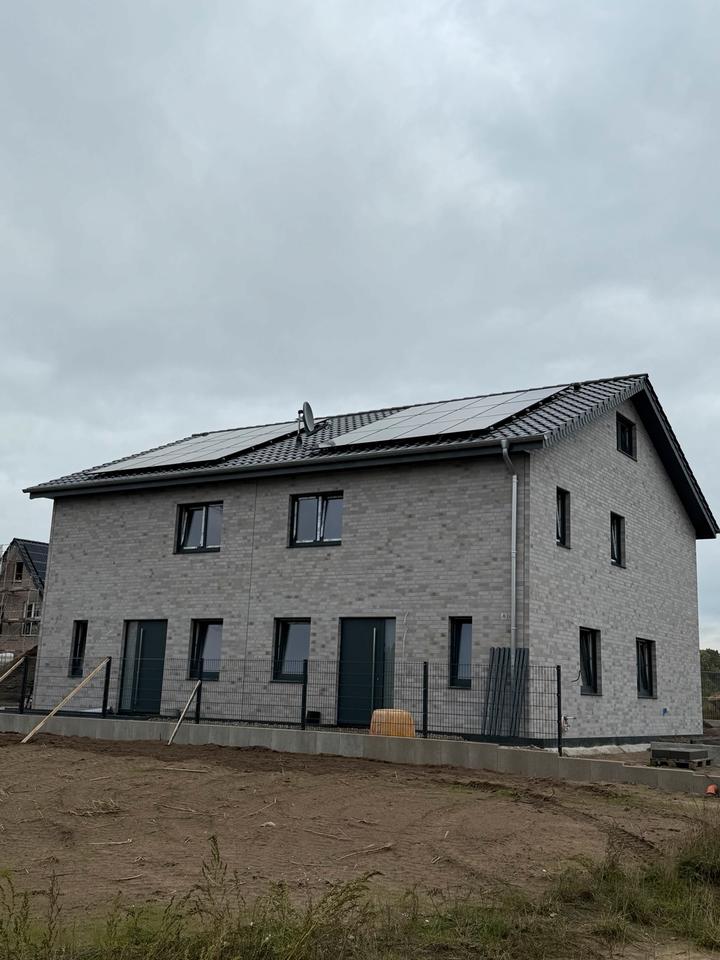 Thumbnail-Moderne Neubau-Doppelhaushälfte-Erstbezug ab 01.01 oder 01.02.26