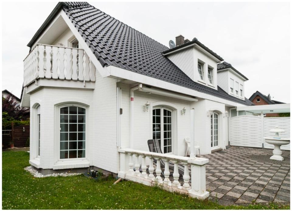 Thumbnail-Neuwertige Doppelhaushälfte in Dietzenbach Hexenberg mit Garage