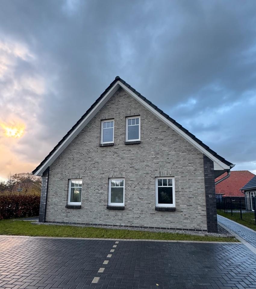 Thumbnail-Bieten DHH in 26555 Nenndorf