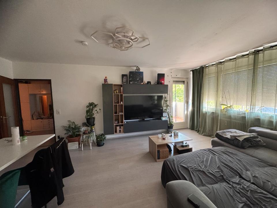 Thumbnail-3 Zimmer Wohnung mit Balkon und Garage in Zirndorf Weiherhof