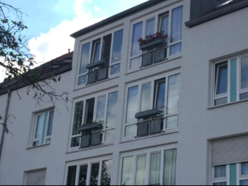 Thumbnail-Helle 2-Zimmer Wohnung mit Wintergarten und Garage in EislingenF