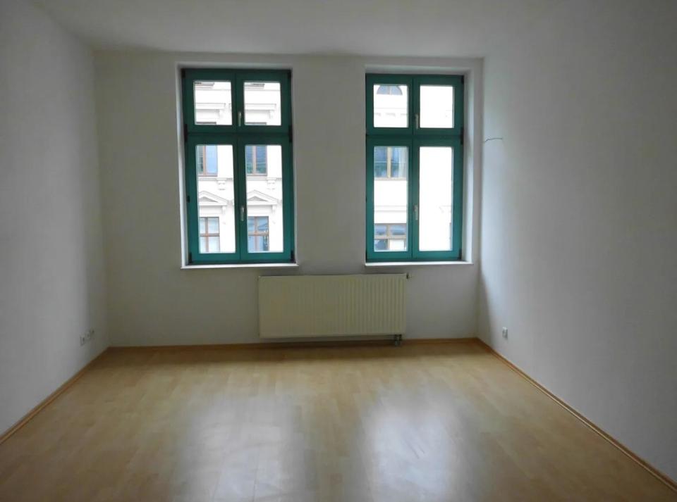 Thumbnail-2 Zimmerwohnung mit Balkon und Tiefgarage