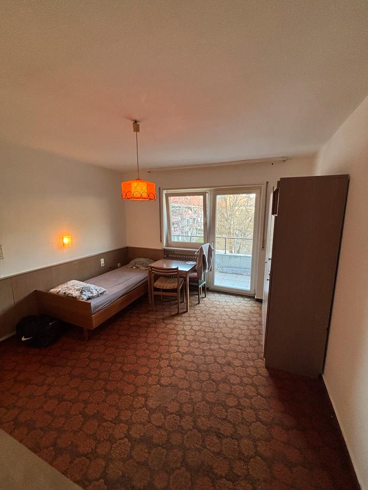 Thumbnail-Möbliertes Zimmer zu vermieten