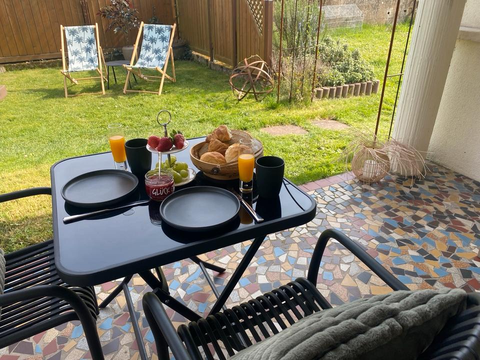 Thumbnail-Ferienwohnung SaarPolygonblick Gartenoase Terrasse ruhige Lage