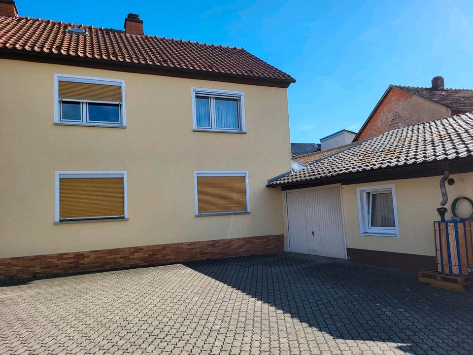 Thumbnail-Haus mit 2 Wohneinheiten