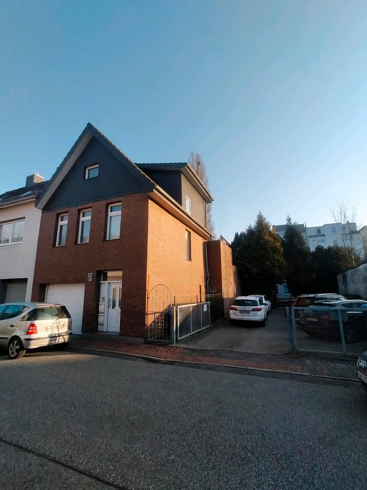 Thumbnail-Ein bis zwei Familien Haus Provisionsfrei