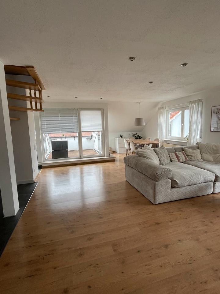 Thumbnail-Lichtdurchflutete 3 Zimmer-Dachgeschosswohnung in Möglingen