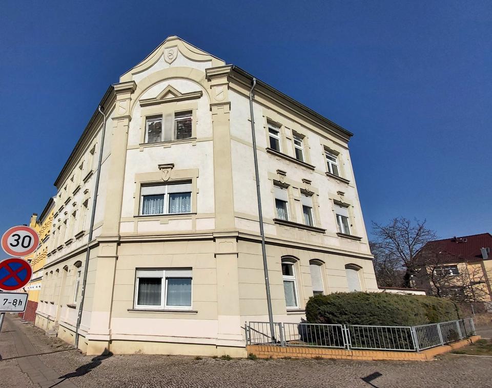 Thumbnail-schöne und geräumige 2,5-Raum Wohnung zu vermieten