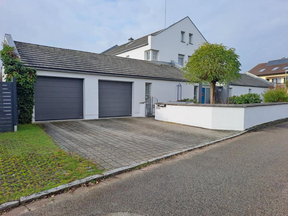 Thumbnail-Modernes EFH in ruhiger Lage in Nabburg