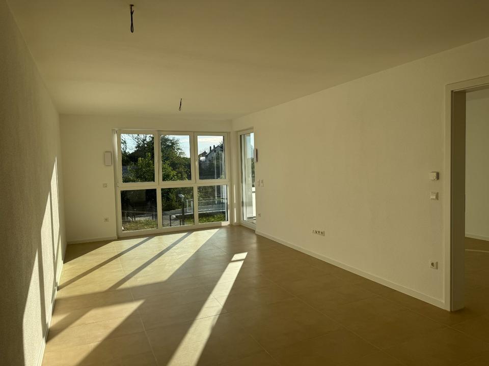 Thumbnail-Eppingen 2 Zi. Kauf - mit Küche, Loggia, Keller, Aufzug