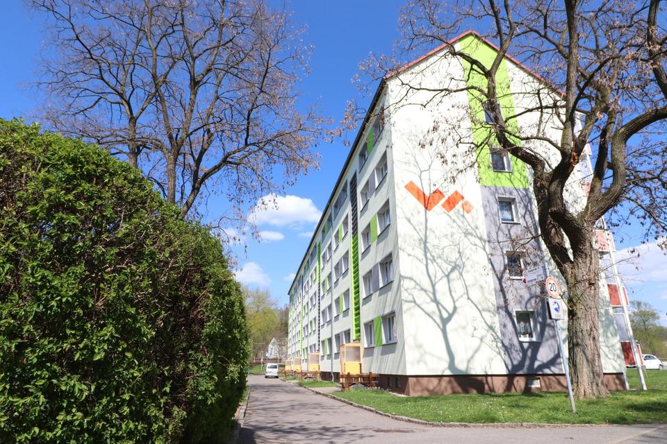 Thumbnail-Geräumige, helle 2-Raum-Wohnung mit Balkon und Blick über Park