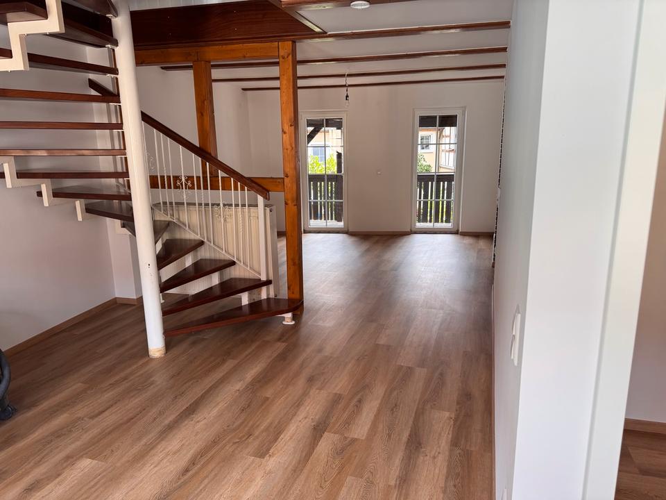 Thumbnail-4-Zimmer-Wohnung | 77 m2 | Balkon, Einbauküche | Bad Windsheim