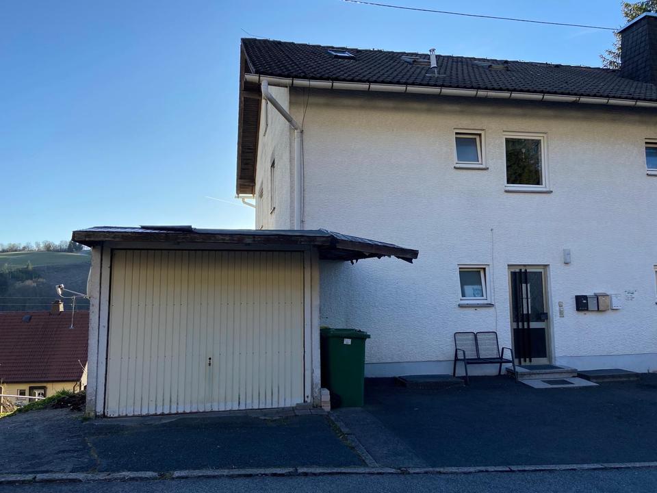 Thumbnail-4-Zimmer-Wohnung 117 m² in Tettau – Balkon + Garage 700€ kalt