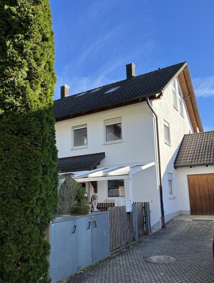 Thumbnail-Doppelhaushälfte in Forstenried (81476 München)