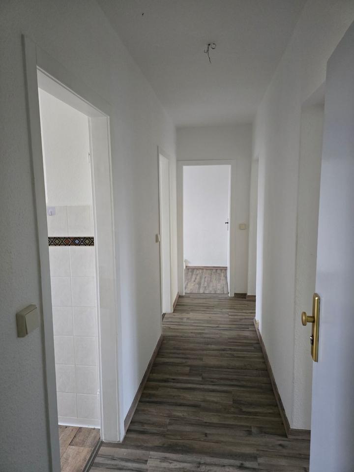 Thumbnail-Umzugsbonus*! 3 -Raumwohnung mit Tageslichtbad in Hainichen!