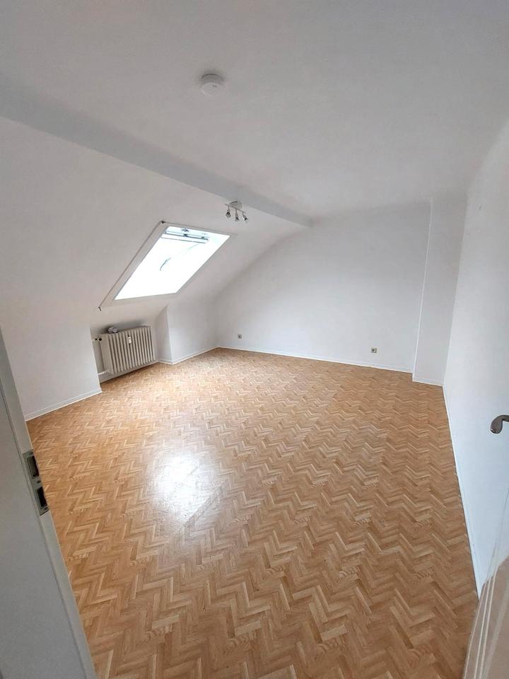 Thumbnail-Schöne DG-Wohnung in bevorzugter Lage von Dillingen