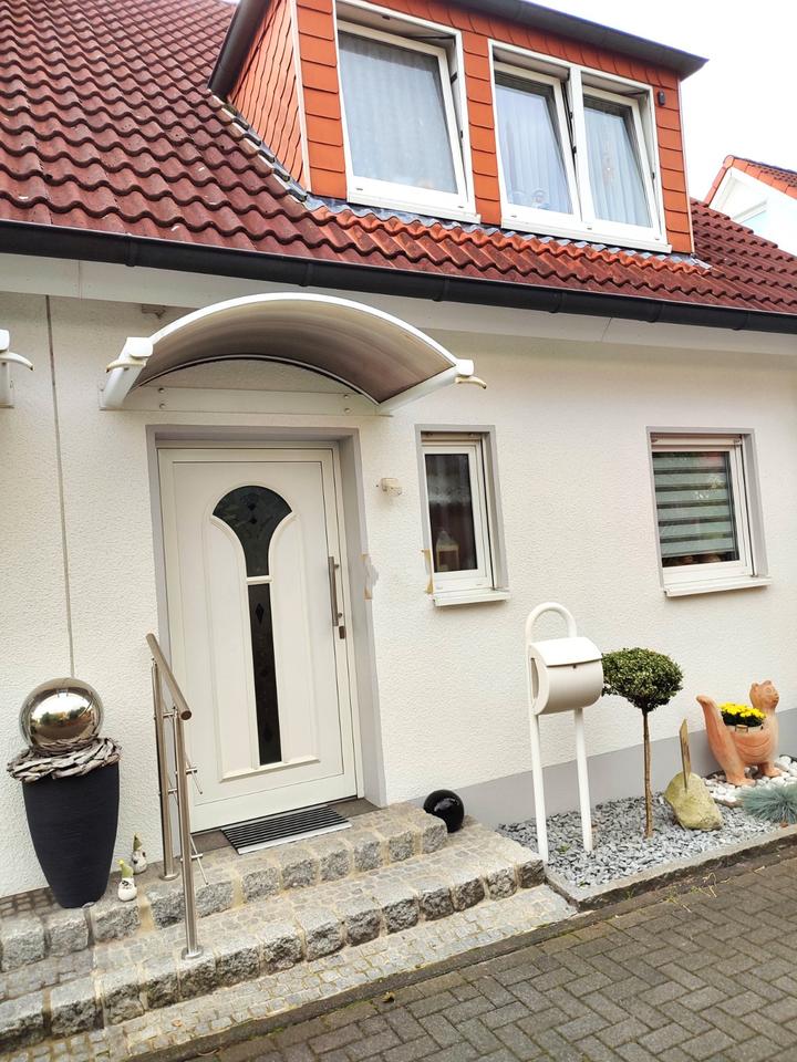Thumbnail-Doppelhaushälfte mit großem Garten in Bielefeld-Brackwede