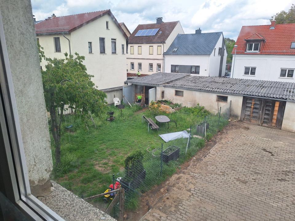 Thumbnail-Verkaufen Geräumiges Haus mit Nebengebäude - Werstatt