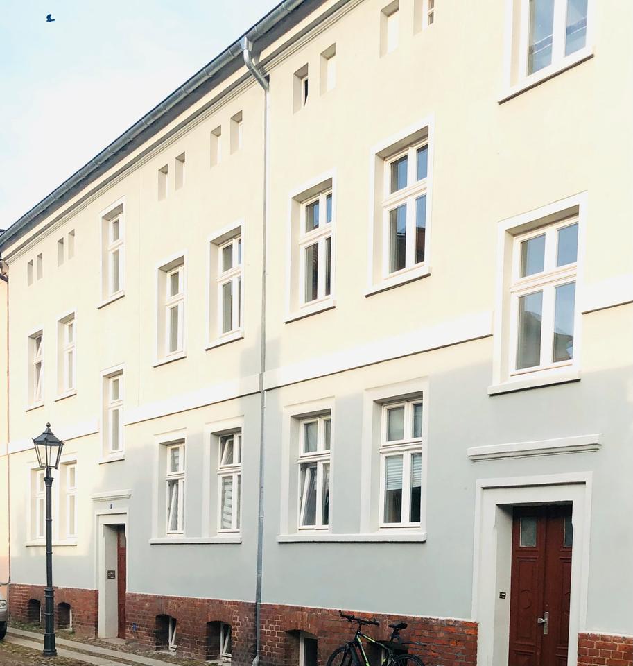 Thumbnail-Mehrfamilienhaus, 6 Wohneinheiten - Über 8 % Rendite