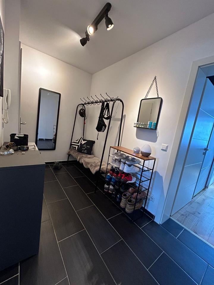 Thumbnail-UNTERMIETE Möblierte 2-Zimmer Wohnung mit Balkon in Mannheim