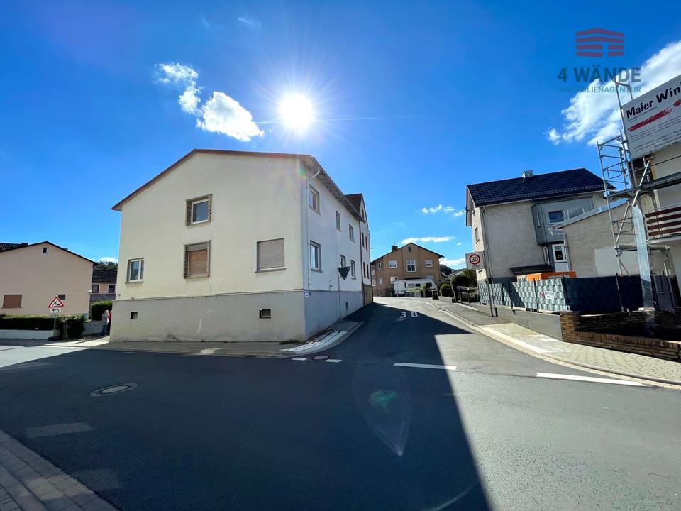 Thumbnail-Sanierte 3 Zimmerwohnung in Wetzlar-Münchholzhausen