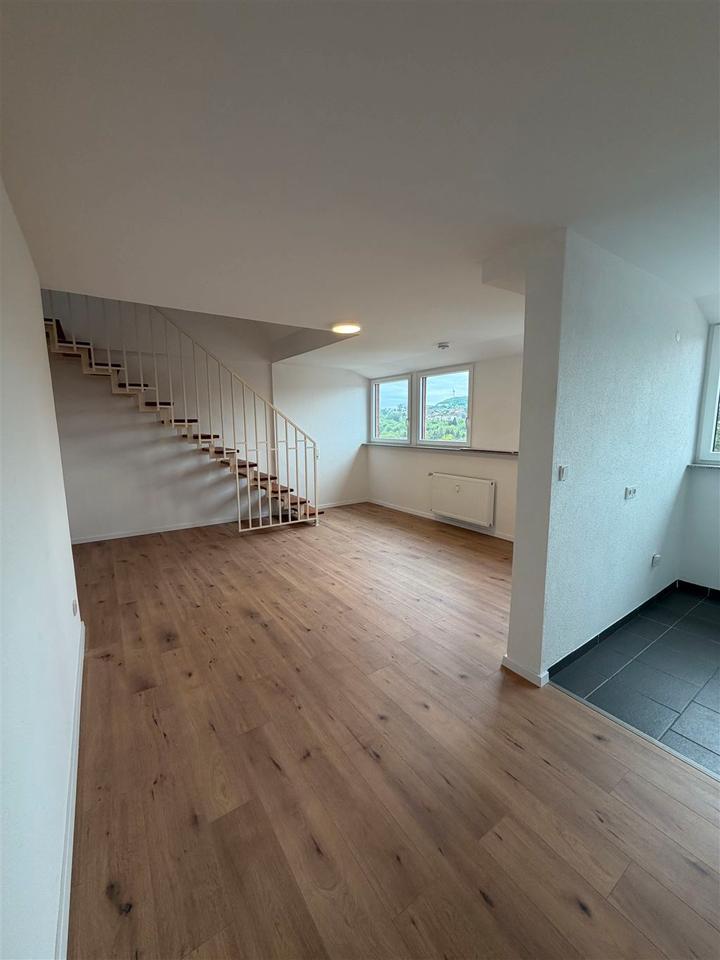 Thumbnail-Sanierte Maisonette Wohnung mit 2 Bädern in Püttlingen
