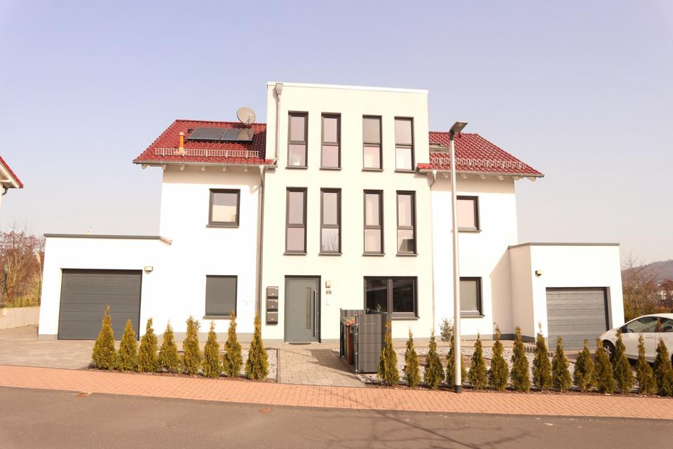 Thumbnail-PROVISIONSFREI: große 4 Zimmer Eigentumswohnung in Baunatal