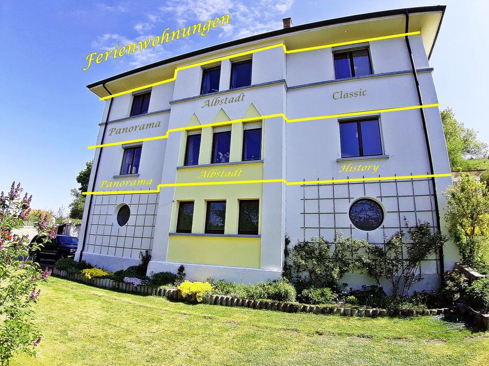 Thumbnail-Villa mit 2 Ferienwohnungen 1x7 Zimmer, 1x6 Zimmer